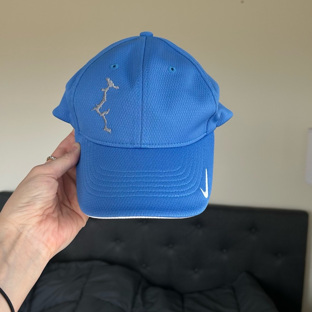 Nike Royal Blue Sports Cap - Picture 2 of 4